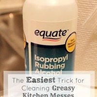 The Easiest Trick for Cleaning Greasy Kitchen Messes that Your Granny Never Told You About
