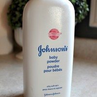 10 Tips for Using Baby Powder Around the House