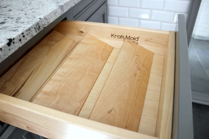 Bathroom And My Kraftmaid Cabinets, How To Clean My Kraftmaid Cabinets