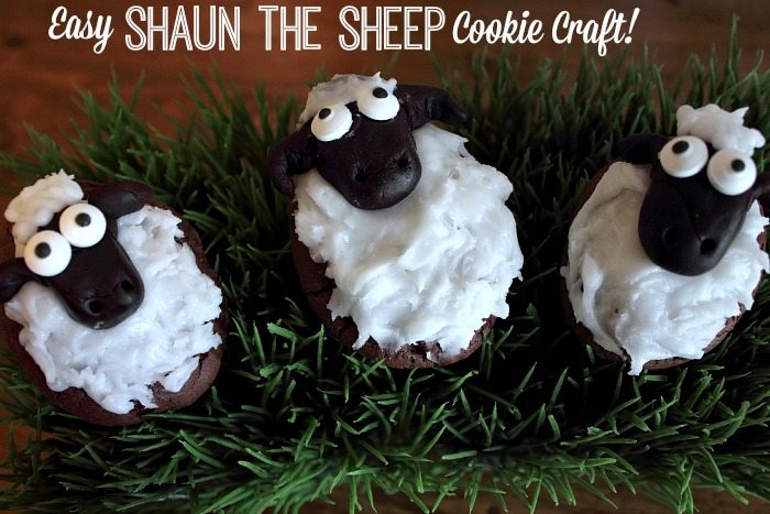 A cookie craft idea to make with your kids after watching the "Shaun the Sheep" movie this Summer!