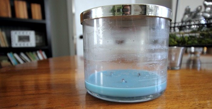 No more waste! How to use up every last bit of your favorite scented candle if there's still some wax left at the bottom after it's burnt out!