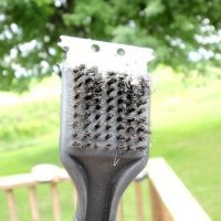 How to Safely Clean A Grill or Barbecue