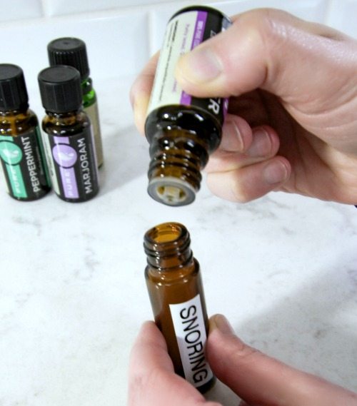 How to help relieve snoring using essentials oils!