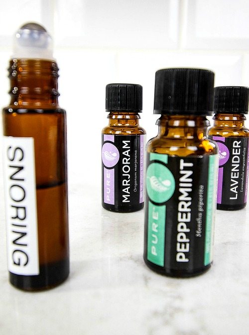 How to help relieve snoring using essentials oils!