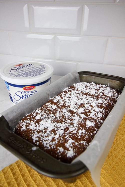 Delicious, moist coffee cake recipe perfect for fall! #ad #BornOnTheFarm