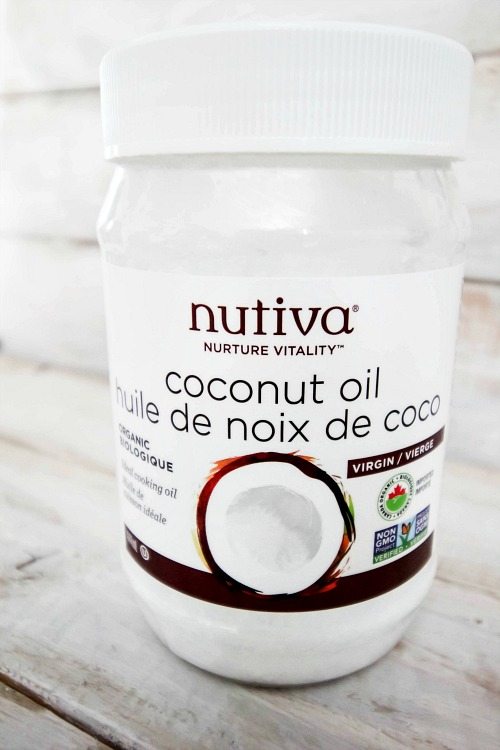 If you find yourself with an earache, reach for the coconut oil in your cupboard first before trying out any over-the-counter medicines. It's amazing how you can fix an earache with coconut oil!