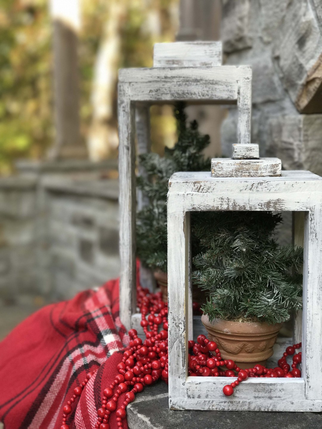 Easy and Affordable Scrap Wood Christmas Decor Ideas for this Holiday Season!