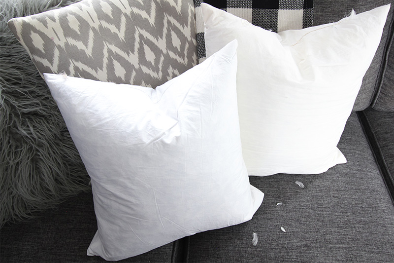 The down pillow inserts from your favourite throw pillows might seem like they would need special care, but the cleaning process is actually surprisingly simple! Here's how to wash feather pillow inserts.