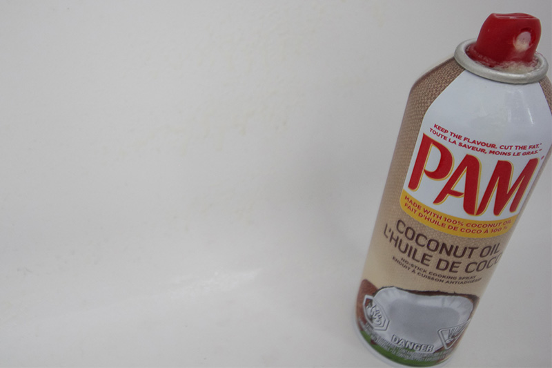 Try this cooking spray in the tub trick the next time you find yourself with really stubborn soap scum to deal with in your bathtub!