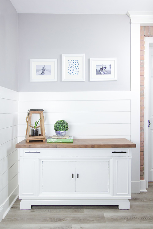 In this post I'll show you how we updated our old-fashioned hutch and turned it into a sleek, modern buffet for our kitchen.