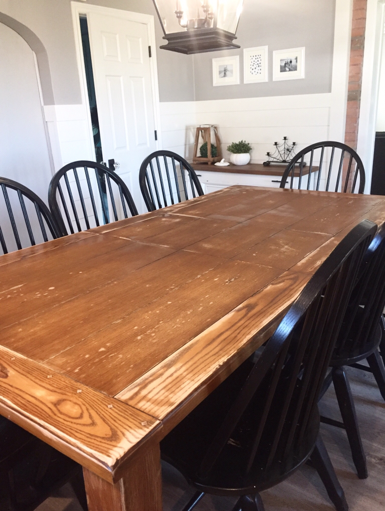 In this post I'll share how I made over my farmhouse style kitchen table and why I painted it! I loved it before, and I love my white kitchen table even more now!