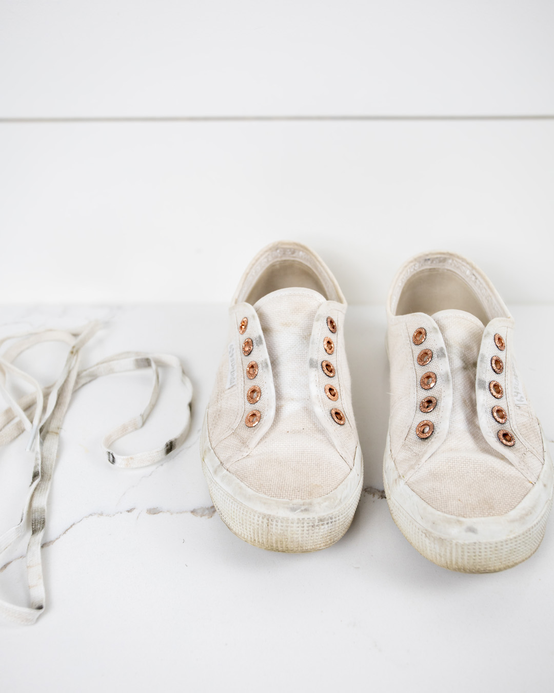 In today's post we'll talk about the most effective way to clean white canvas sneakers and get them back to almost as good as new!