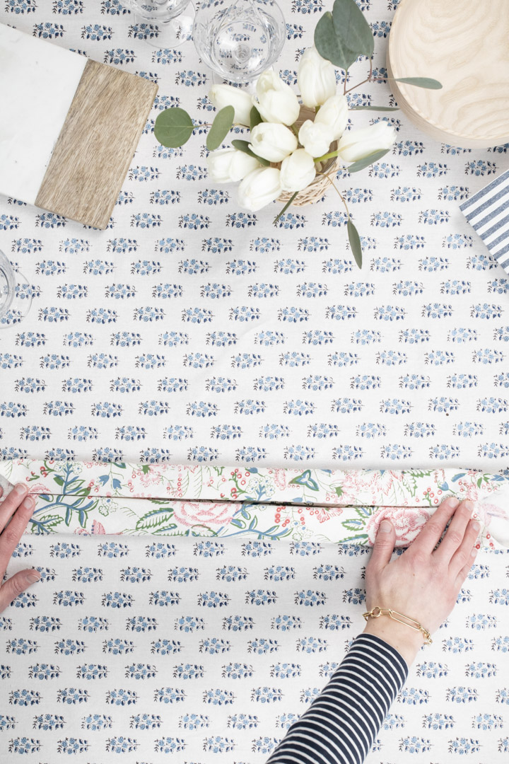 The perfect addition to any spring or summer table! Here's how to do the rose napkin fold!