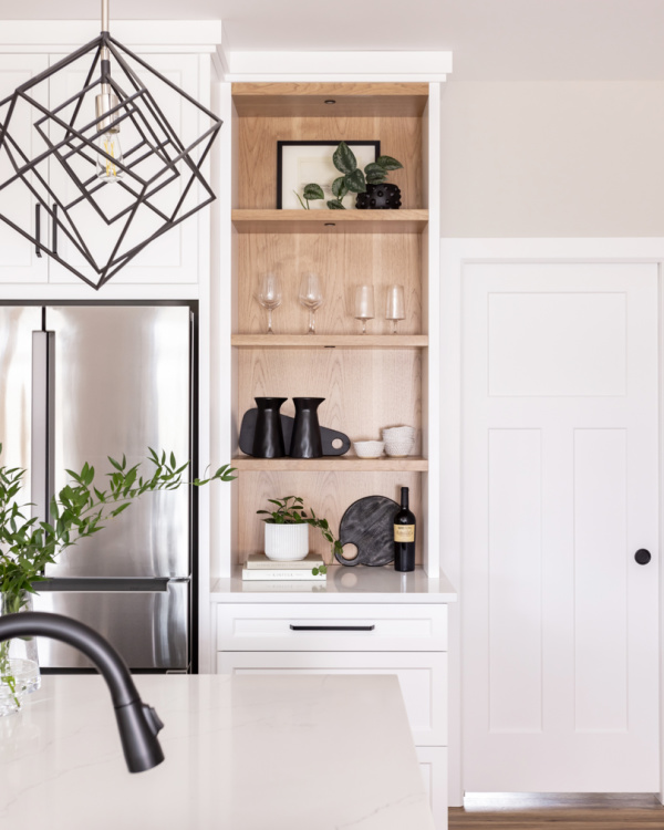 Adding wood elements to a painted white kitchen can add warmth, texture, and contrast and make the space feel much more liveable without sacrificing any of the clean, bright look that makes white kitchens so appealing. Here are some of the best white and wood kitchen design ideas.