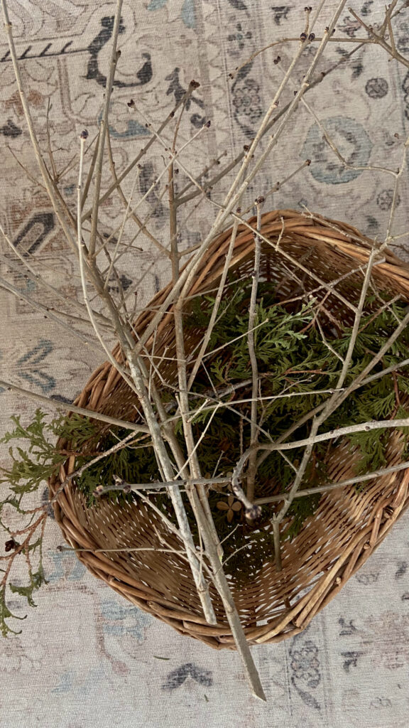 DIY Berry Pick Tree Topper - The Creek Line House