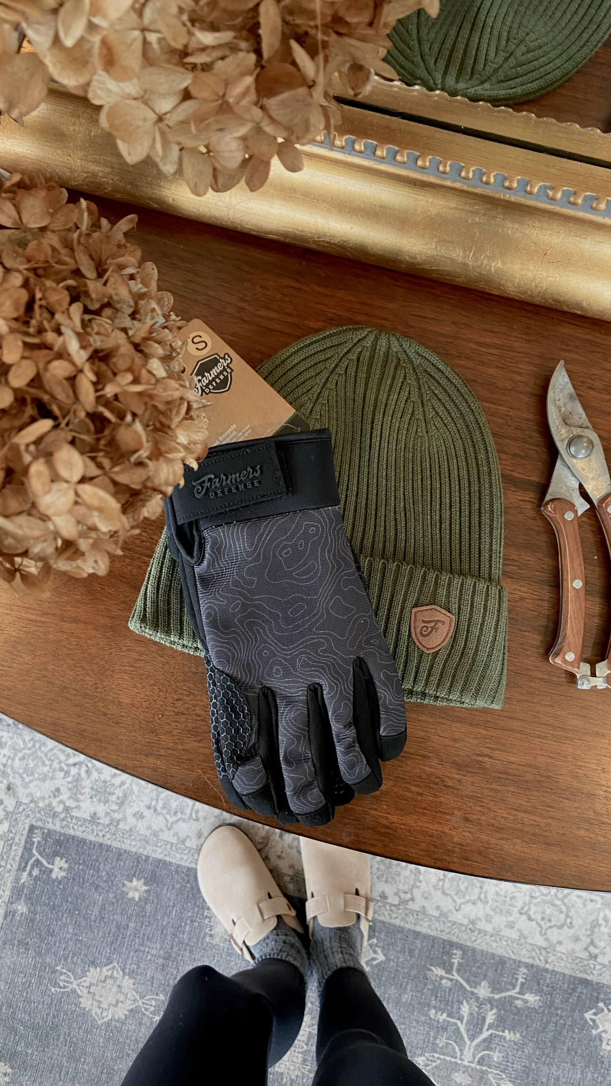 Farmer's Defence winter beanie and gloves.