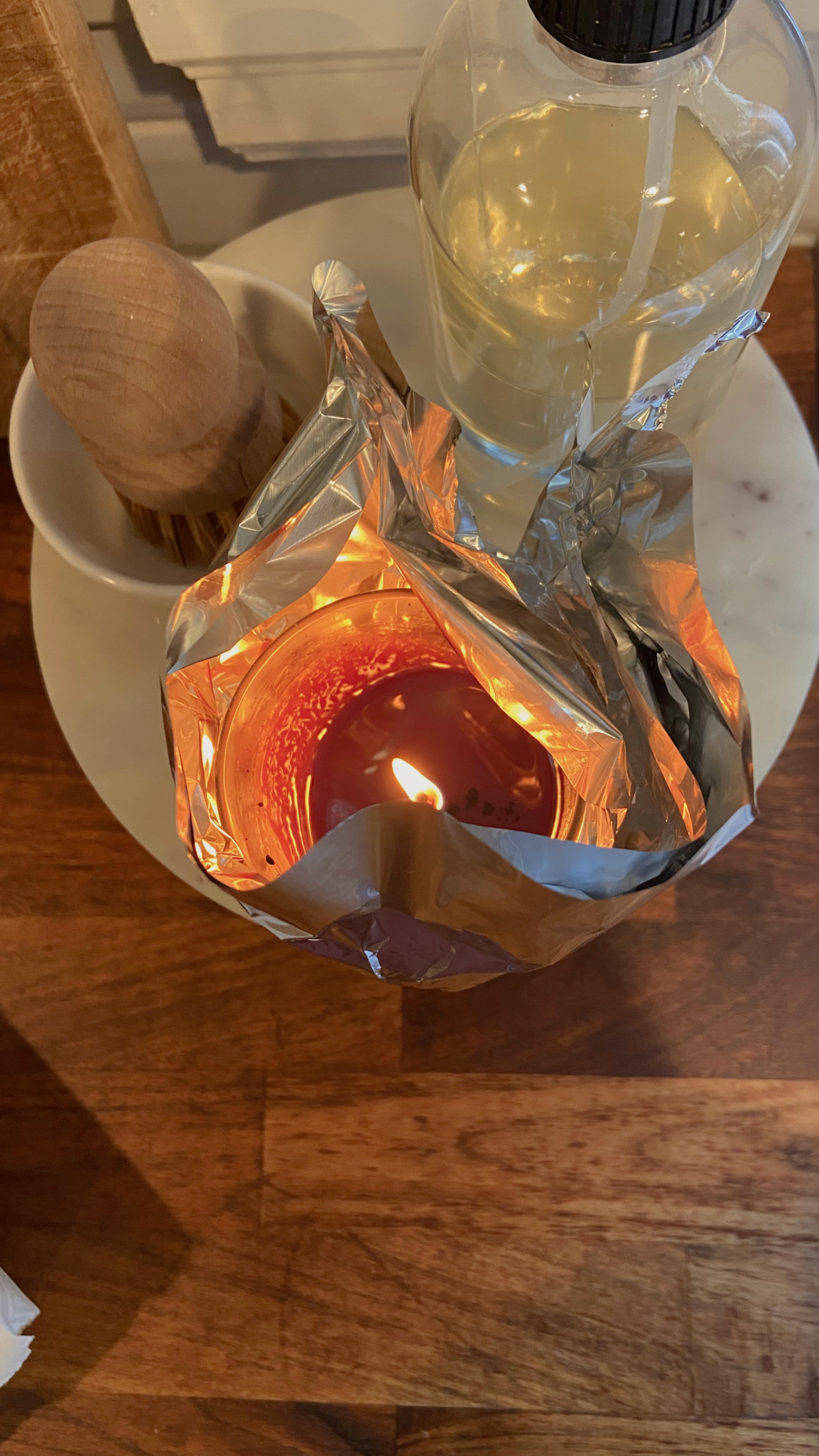 Be sure to keep the top open so the candle has enough oxygen.